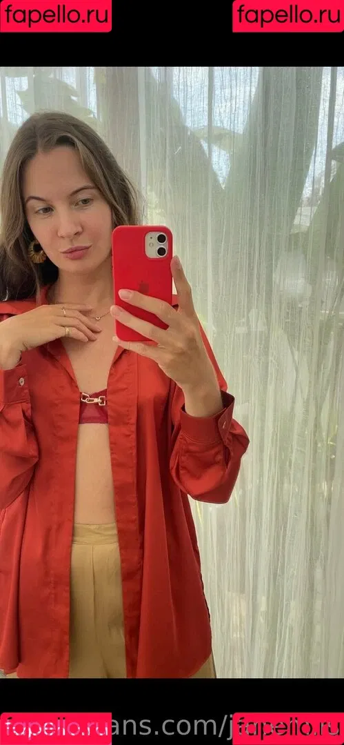 anapuru Onlyfans Photo Gallery 