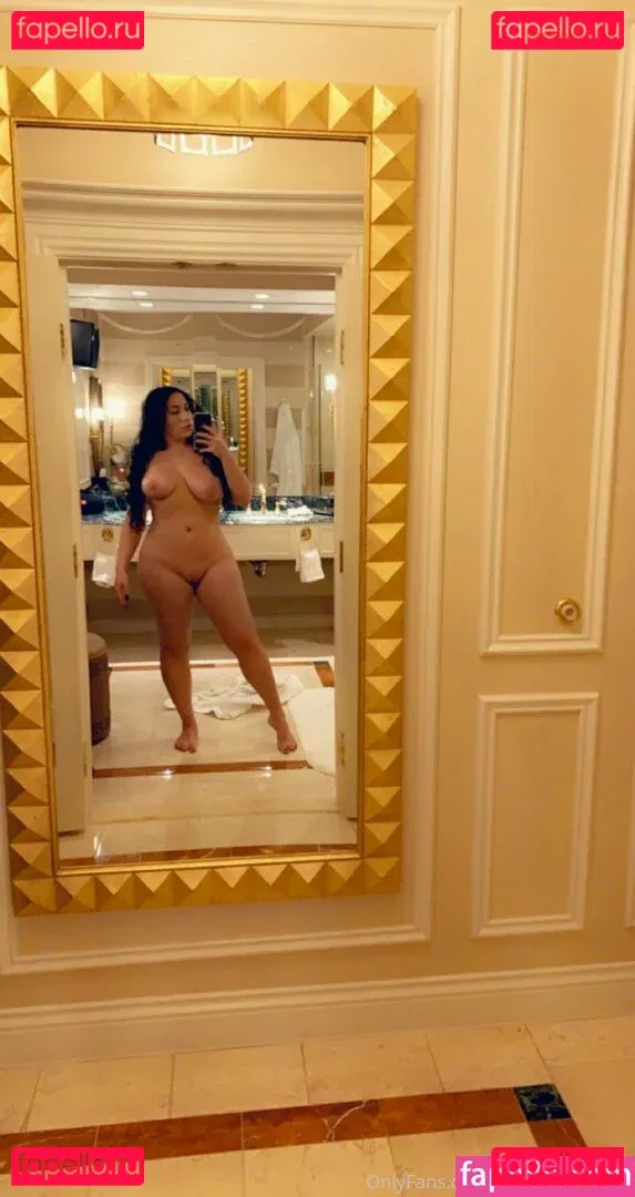 iamsophidream Onlyfans Photo Gallery 