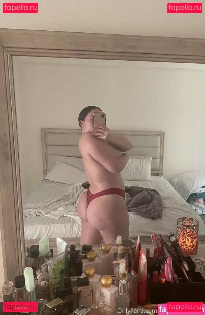 iamsophidream Onlyfans Photo Gallery 