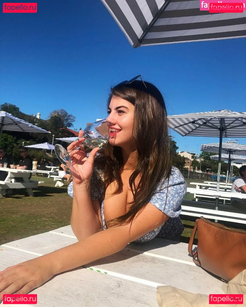 Tiana Hawkins Onlyfans Photo Gallery 