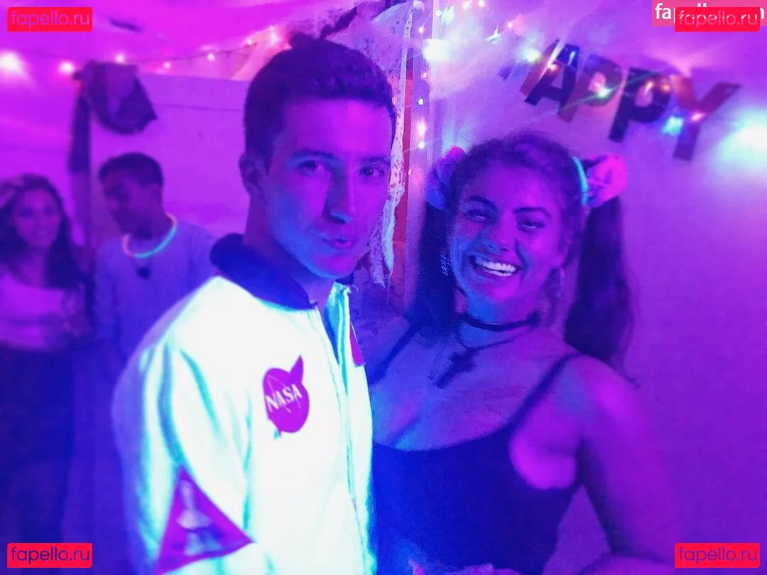 Tiana Hawkins Onlyfans Photo Gallery 