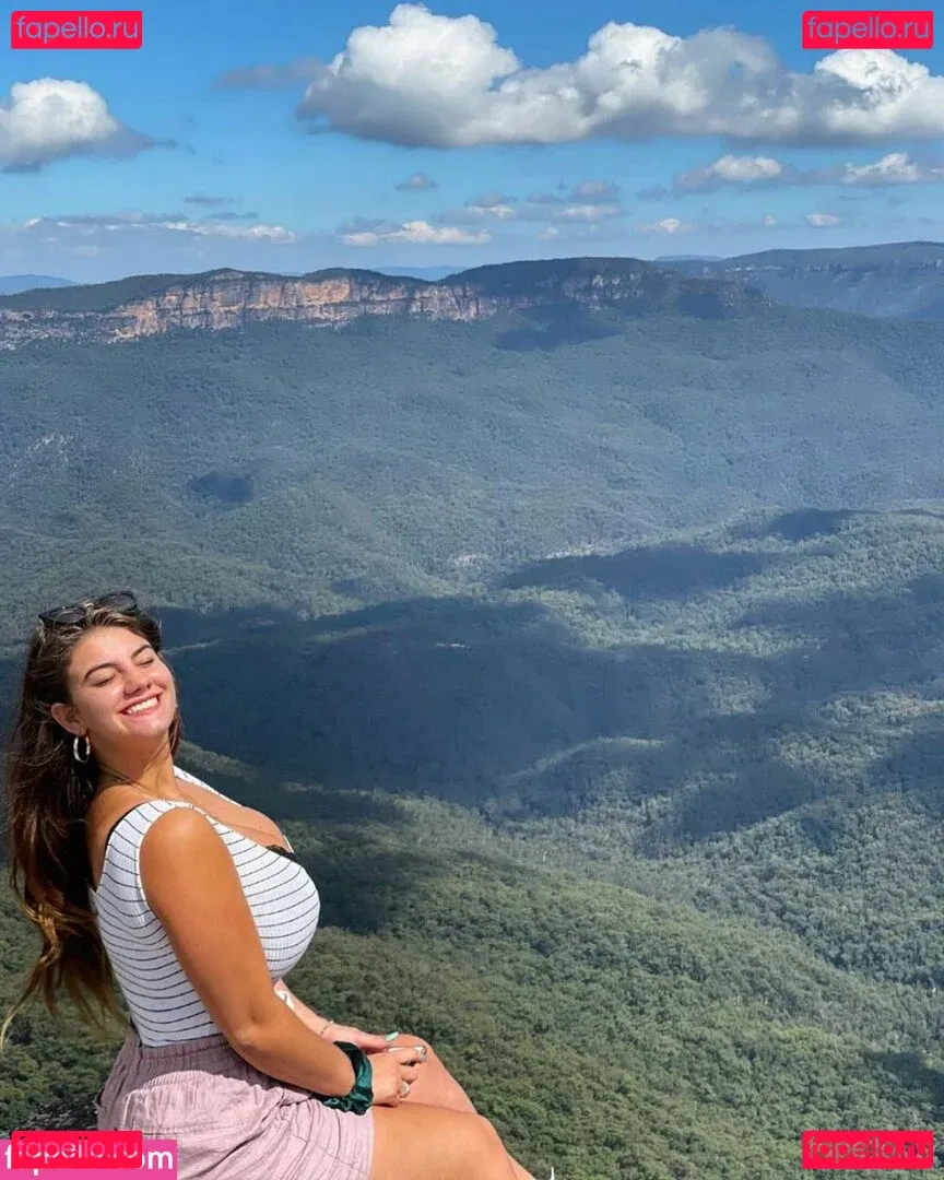 Tiana Hawkins Onlyfans Photo Gallery 