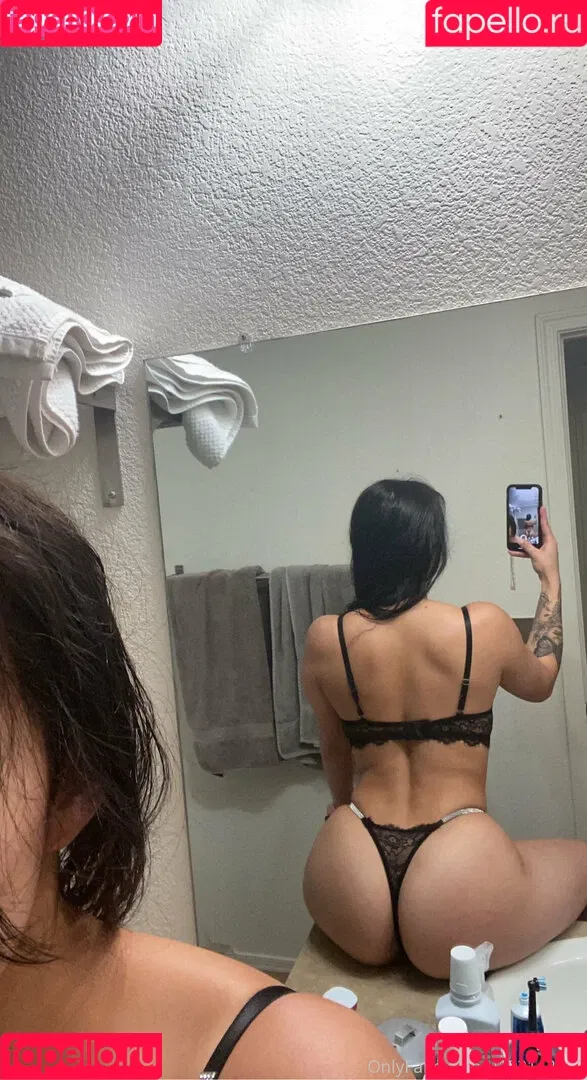 Lilibaby18 Onlyfans Photo Gallery 