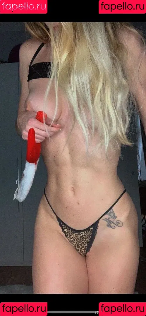 evamenta Onlyfans Photo Gallery 