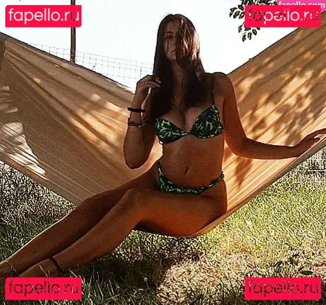 Deborah Neri Onlyfans Photo Gallery 