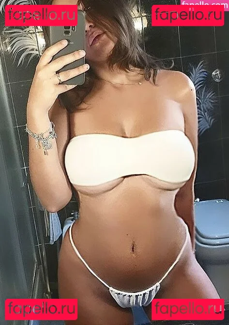 Deborah Neri Onlyfans Photo Gallery 