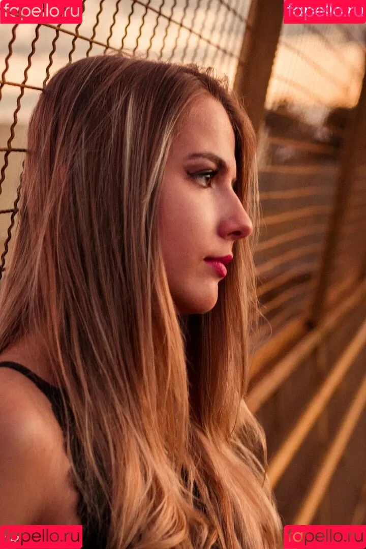 Roberta Pfaff Onlyfans Photo Gallery 