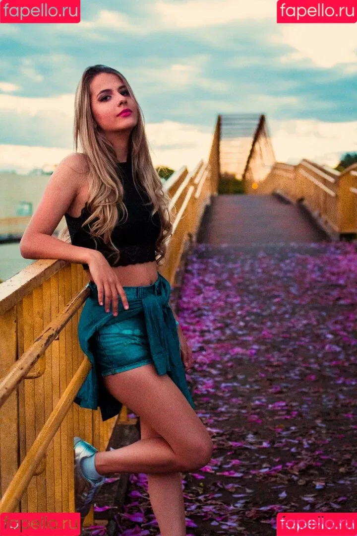Roberta Pfaff Onlyfans Photo Gallery 