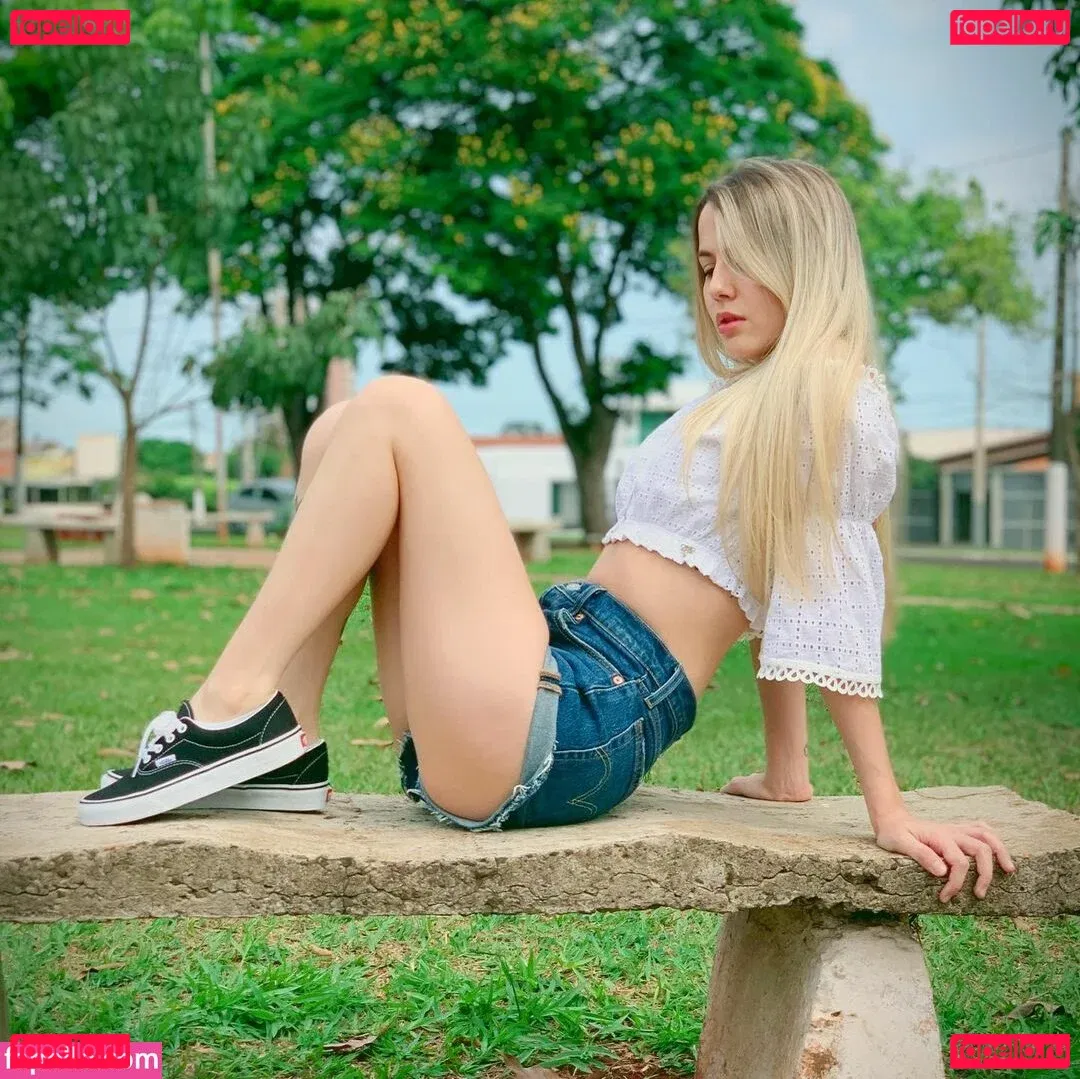 Roberta Pfaff Onlyfans Photo Gallery 