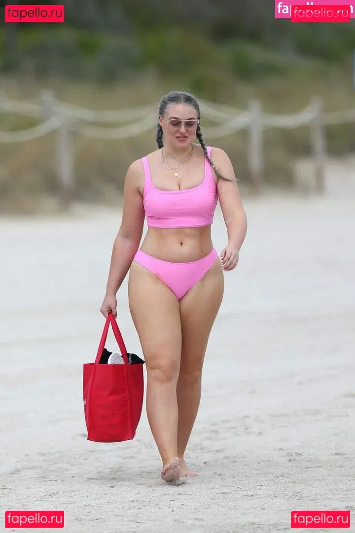 Ikari Onlyfans Photo Gallery 