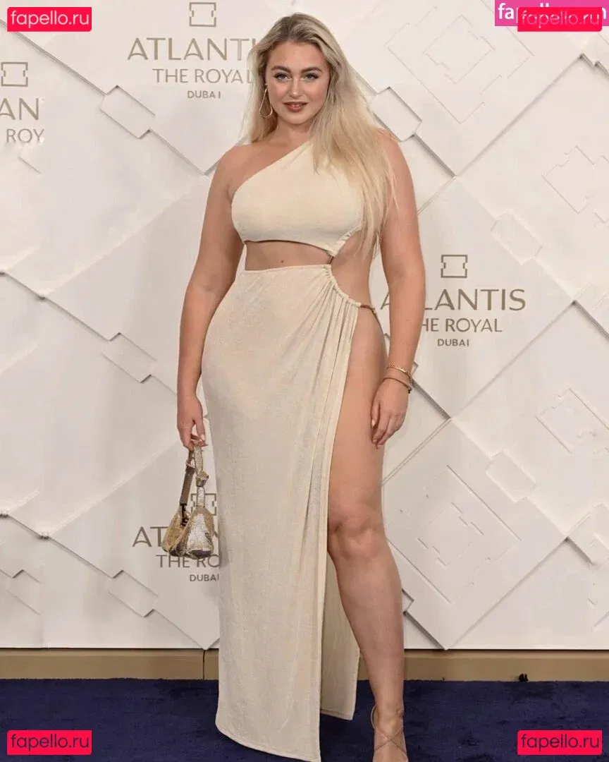 Ikari Onlyfans Photo Gallery 