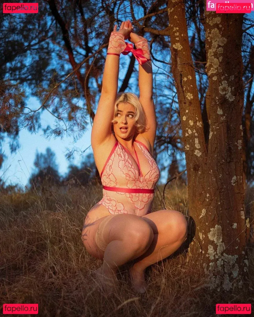 Ikari Onlyfans Photo Gallery 