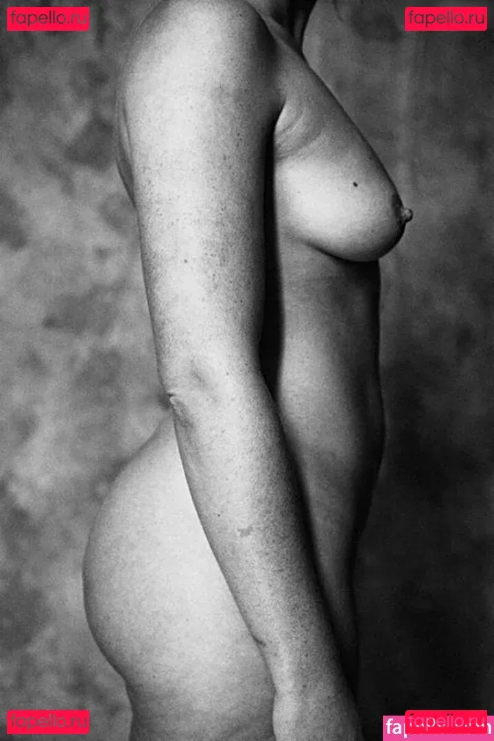 Ikari Onlyfans Photo Gallery 