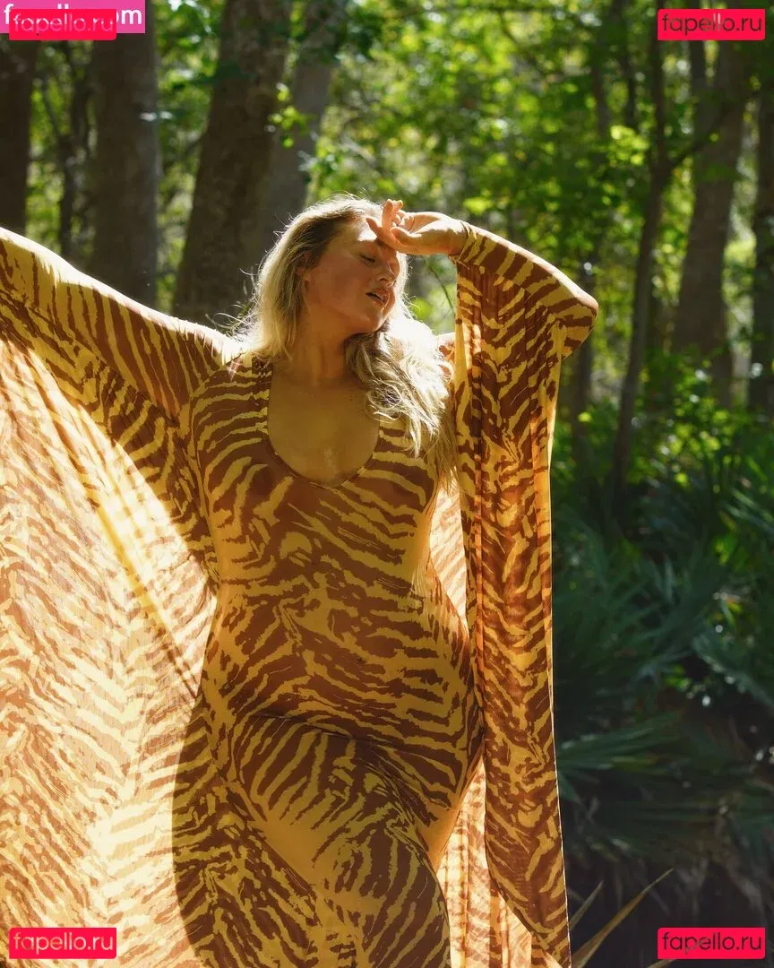 Ikari Onlyfans Photo Gallery 