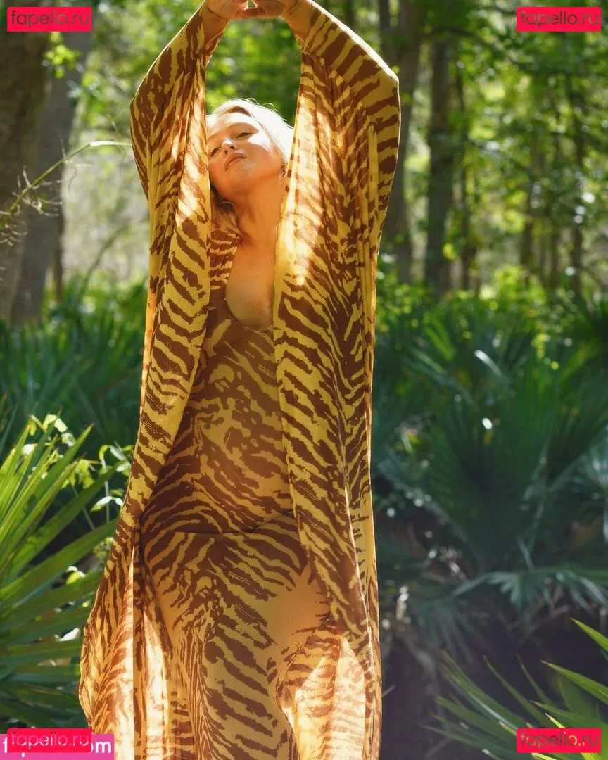 Ikari Onlyfans Photo Gallery 