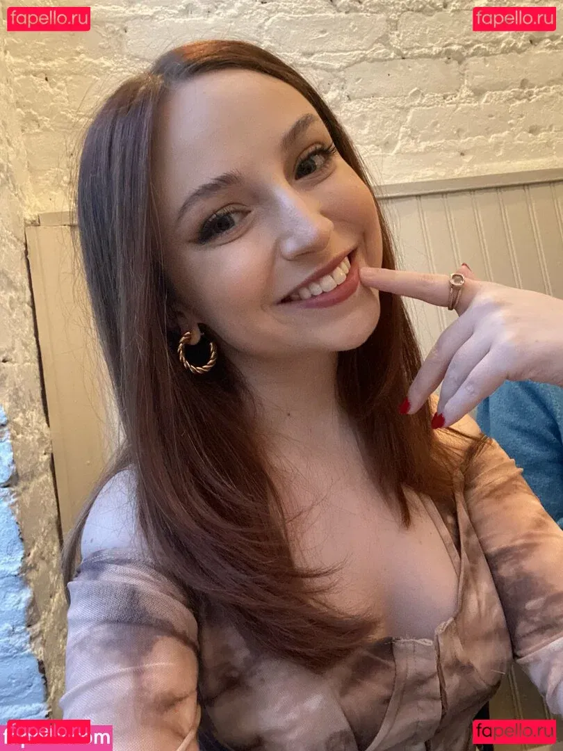 Ellie Schnitt Onlyfans Photo Gallery 