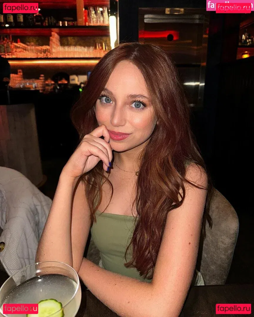 Ellie Schnitt Onlyfans Photo Gallery 