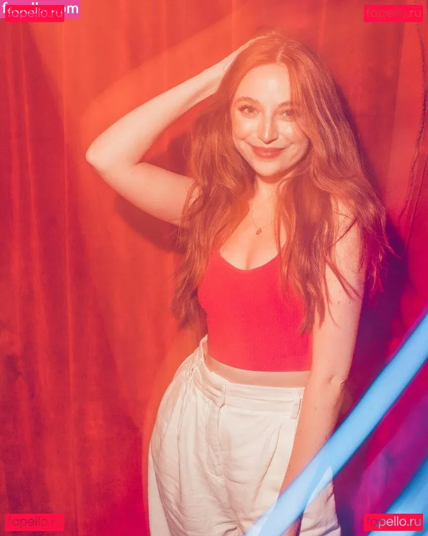 Ellie Schnitt Onlyfans Photo Gallery 