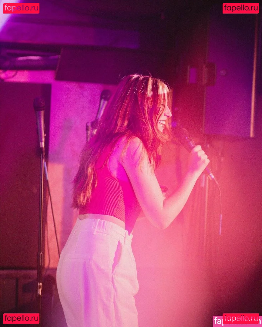 Ellie Schnitt Onlyfans Photo Gallery 