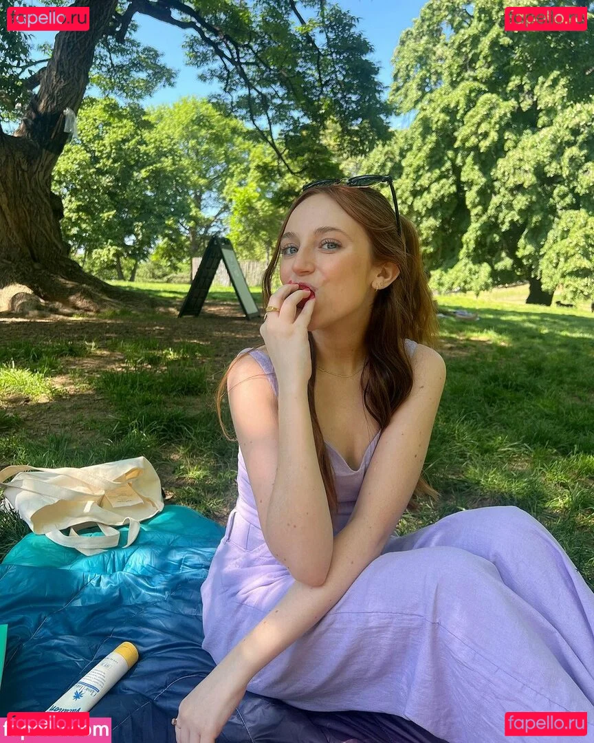 Ellie Schnitt Onlyfans Photo Gallery 