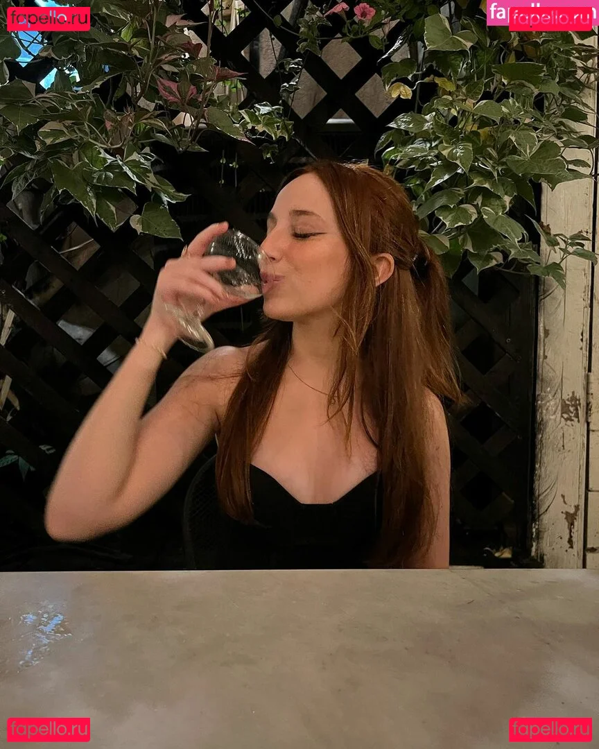 Ellie Schnitt Onlyfans Photo Gallery 