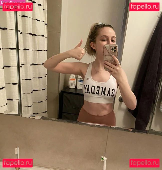 Ellie Schnitt Onlyfans Photo Gallery 