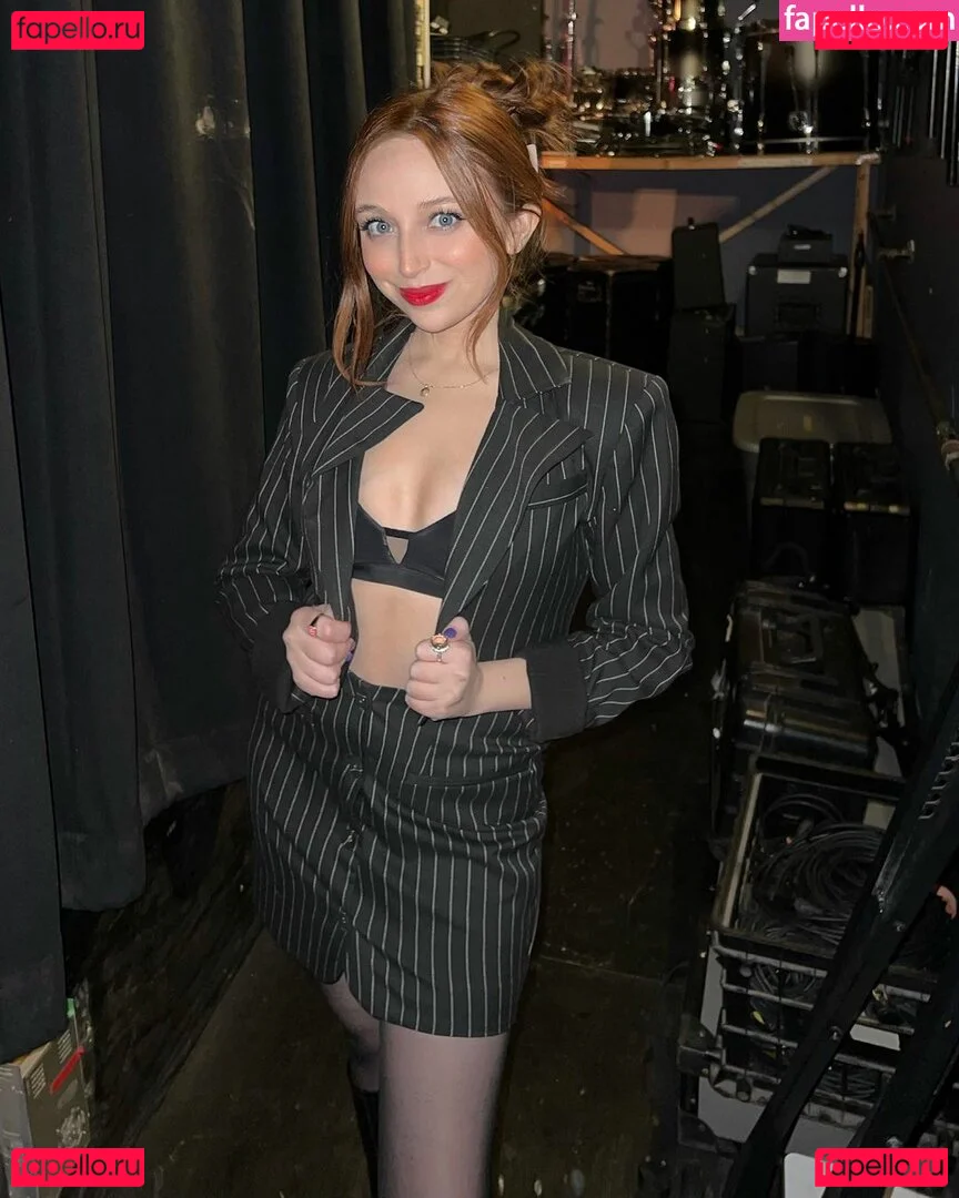 Ellie Schnitt Onlyfans Photo Gallery 