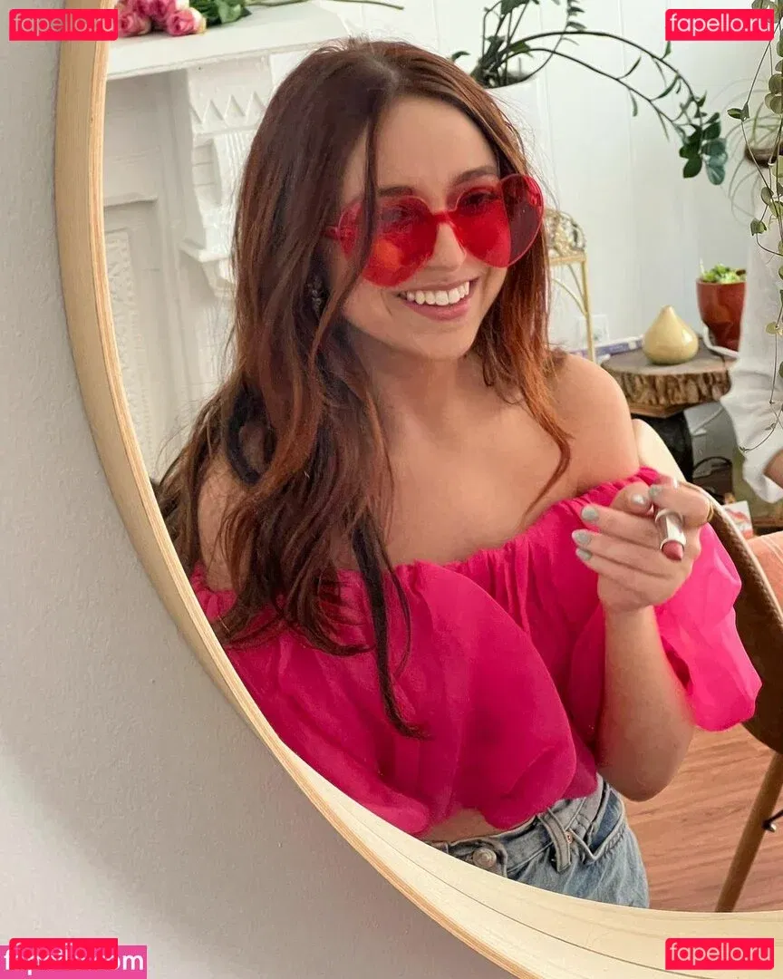 Ellie Schnitt Onlyfans Photo Gallery 