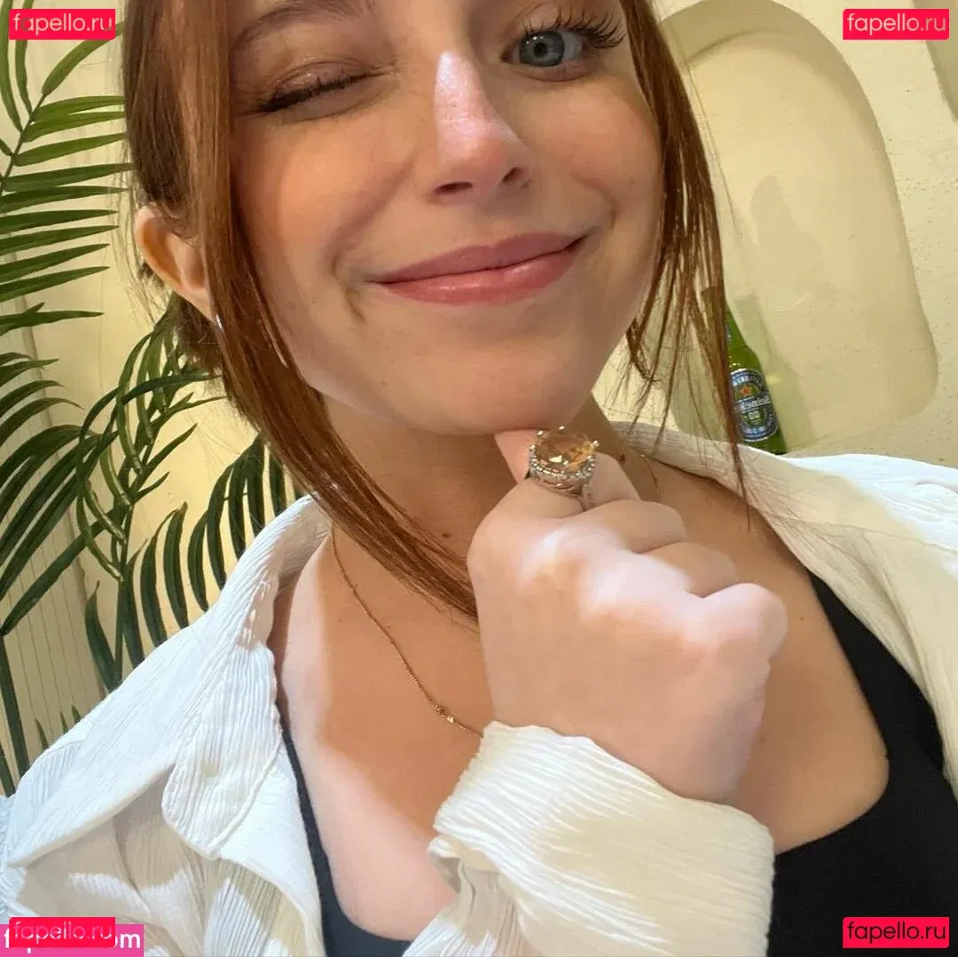 Ellie Schnitt Onlyfans Photo Gallery 