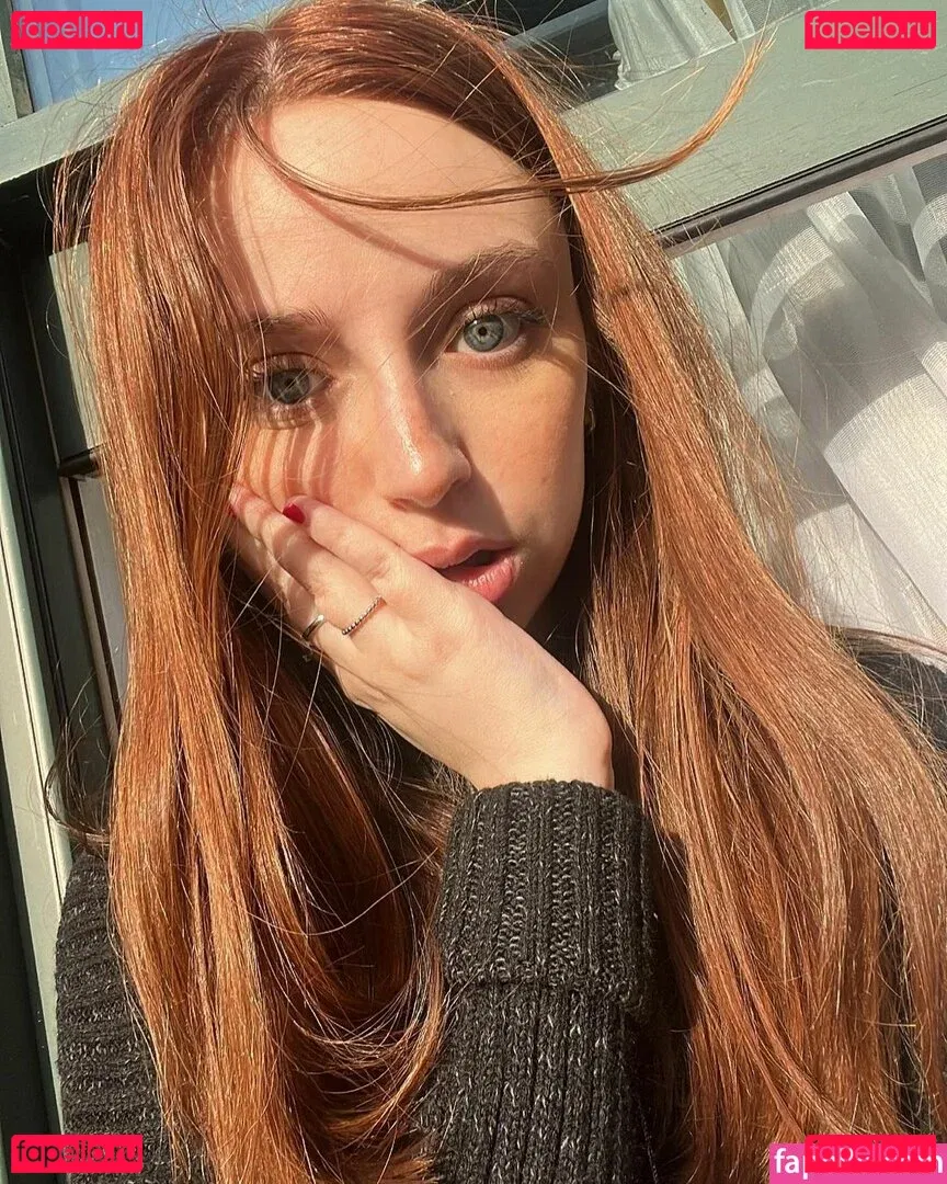 Ellie Schnitt Onlyfans Photo Gallery 