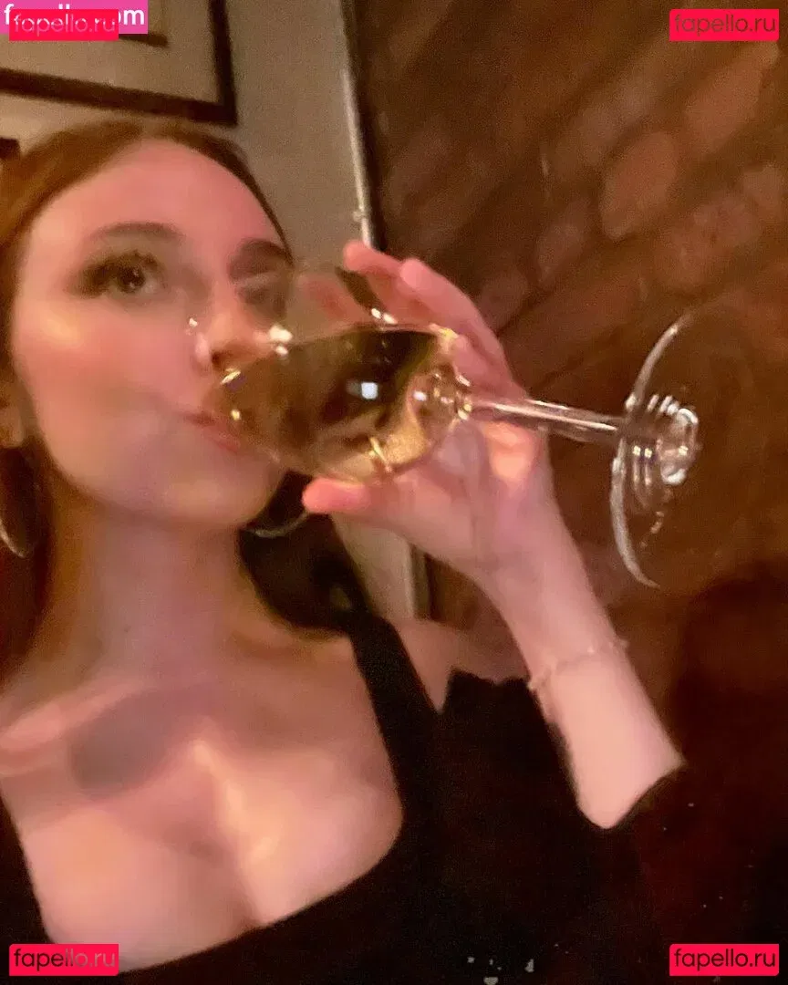 Ellie Schnitt Onlyfans Photo Gallery 