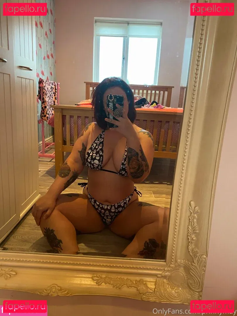 prinnymay Onlyfans Photo Gallery 