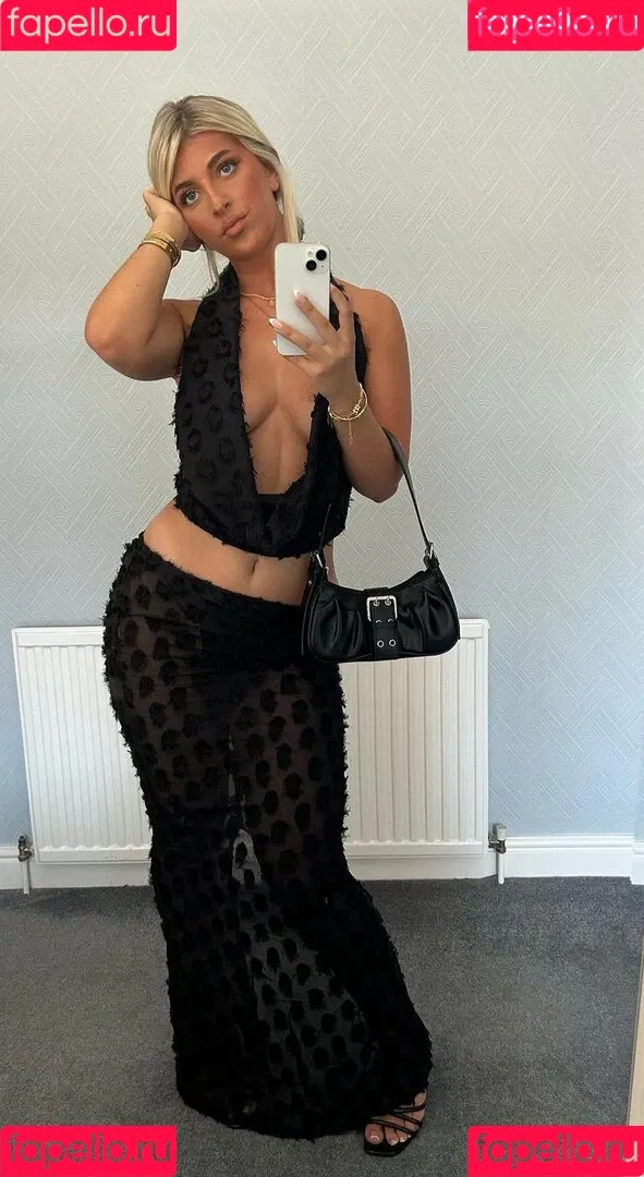 izzytaffs Onlyfans Photo Gallery 