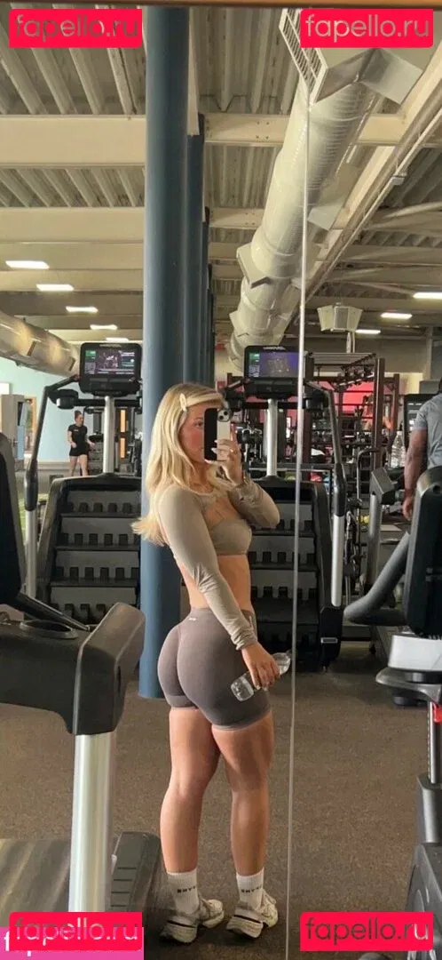 izzytaffs Onlyfans Photo Gallery 