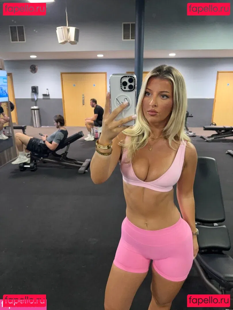 izzytaffs Onlyfans Photo Gallery 