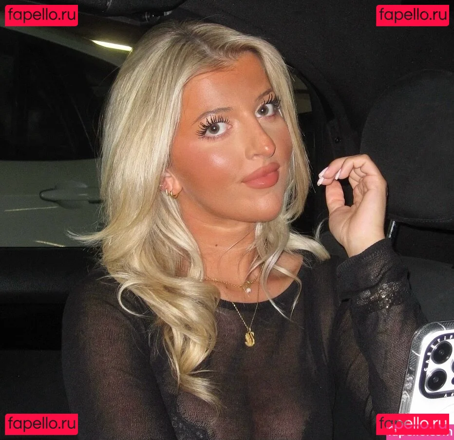 izzytaffs Onlyfans Photo Gallery 