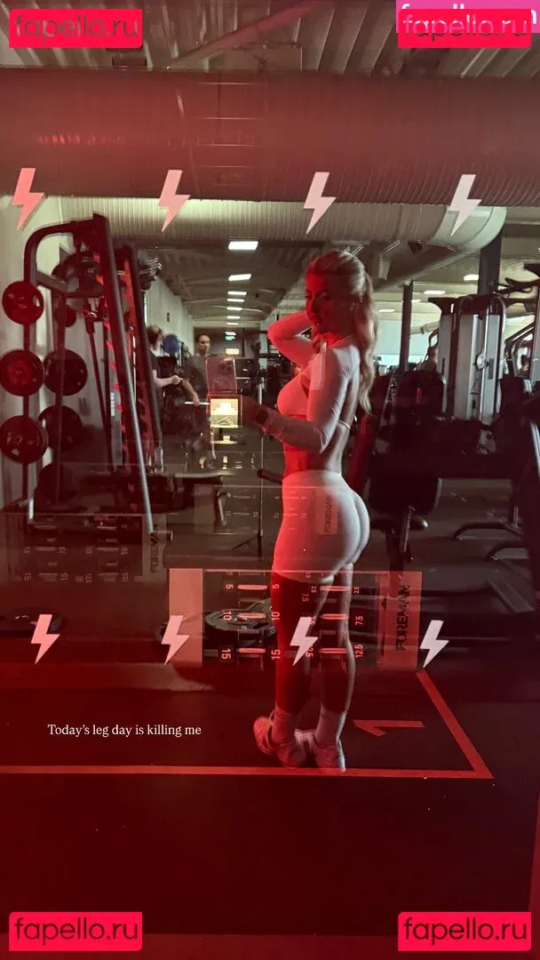 izzytaffs Onlyfans Photo Gallery 