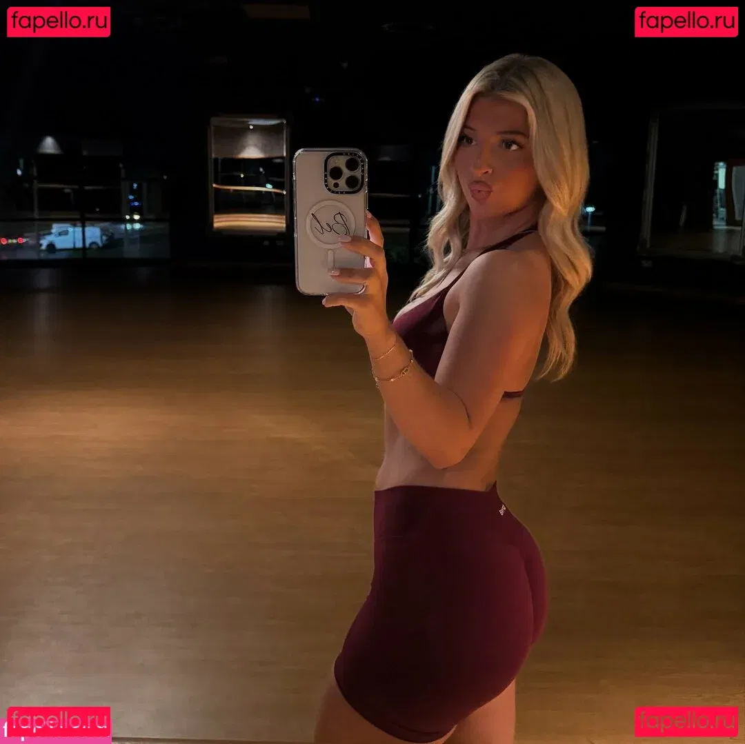 izzytaffs Onlyfans Photo Gallery 