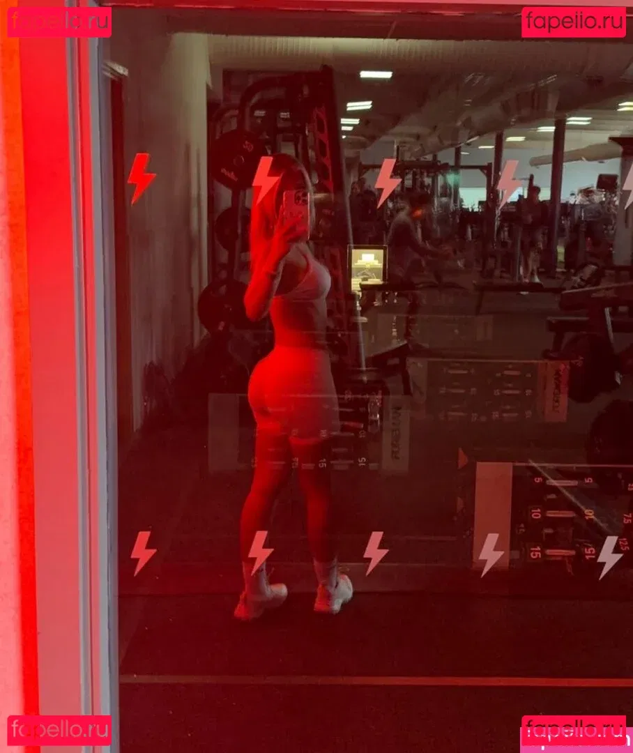 izzytaffs Onlyfans Photo Gallery 