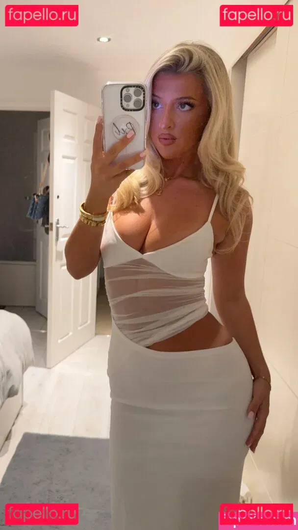 izzytaffs Onlyfans Photo Gallery 