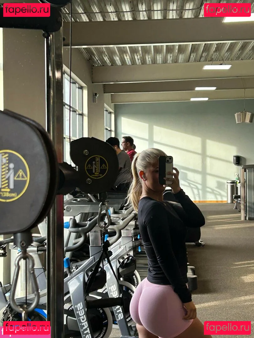 izzytaffs Onlyfans Photo Gallery 