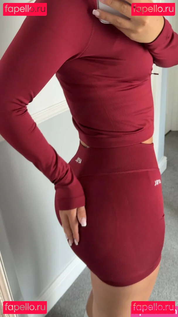 izzytaffs Onlyfans Photo Gallery 