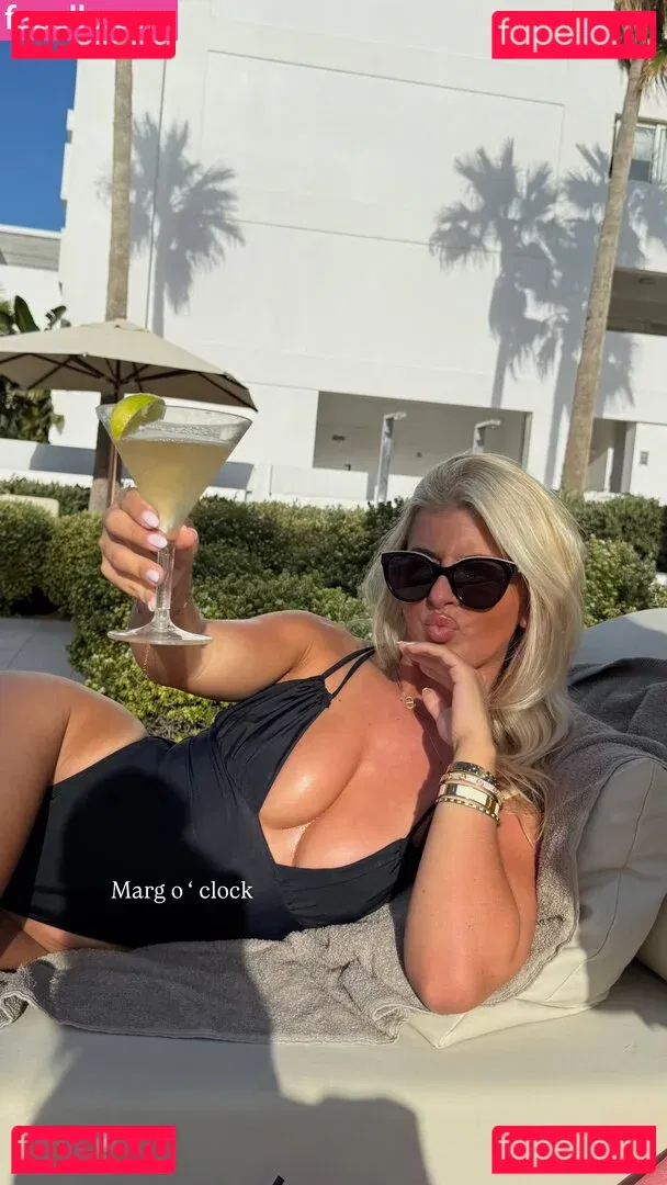 izzytaffs Onlyfans Photo Gallery 