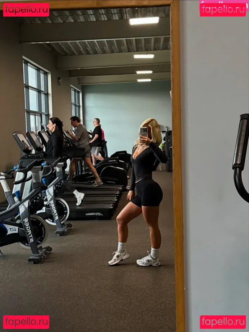 izzytaffs Onlyfans Photo Gallery 