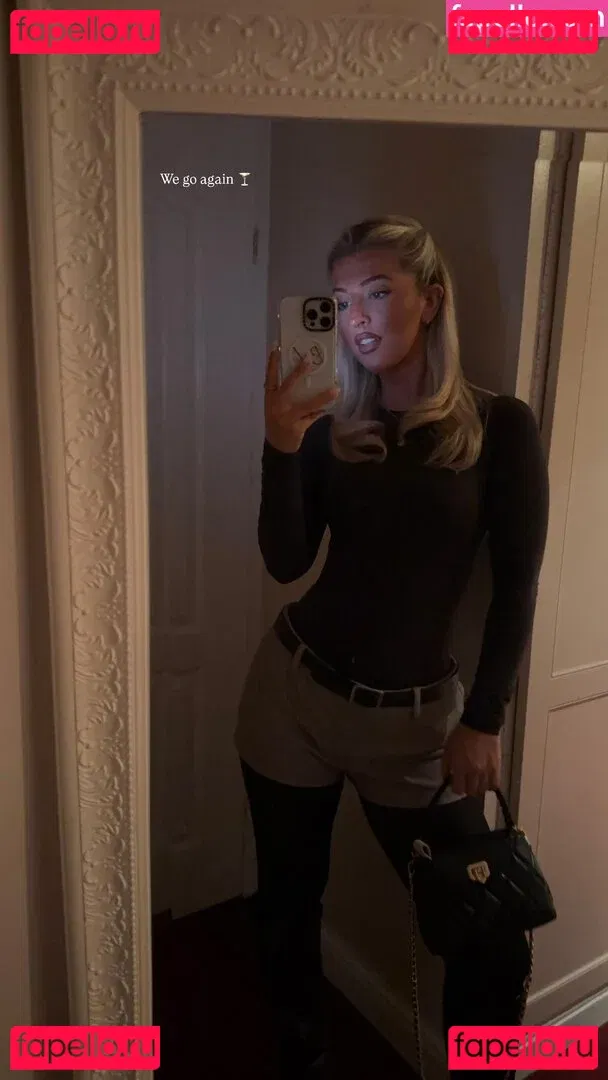 izzytaffs Onlyfans Photo Gallery 