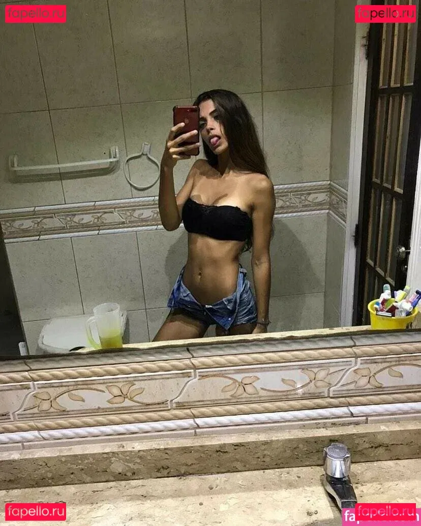 Redtubeca Onlyfans Photo Gallery 