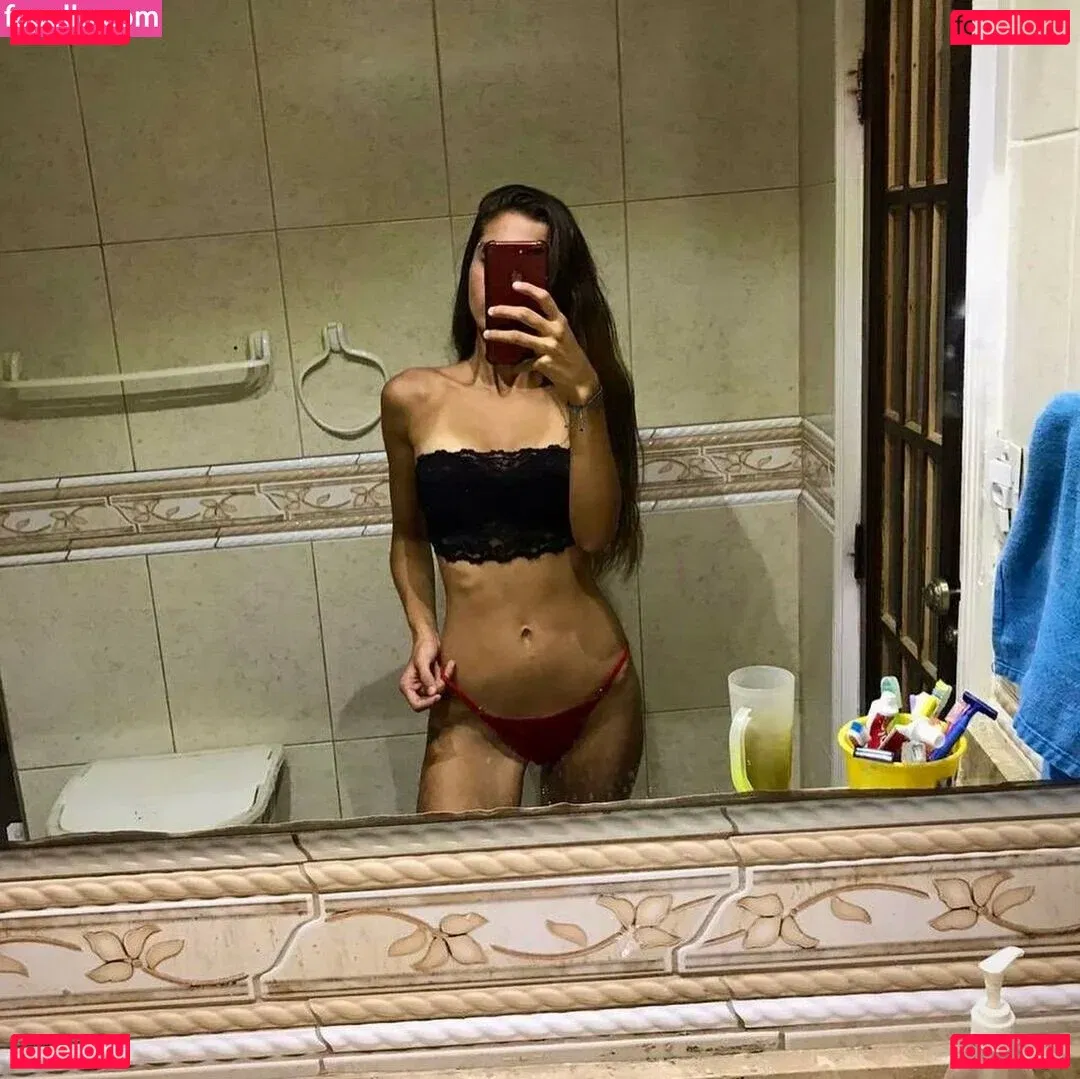 Redtubeca Onlyfans Photo Gallery 