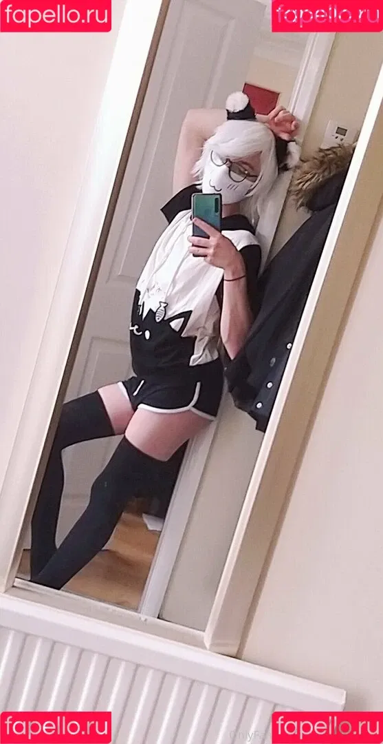 femboy_moth Onlyfans Photo Gallery 