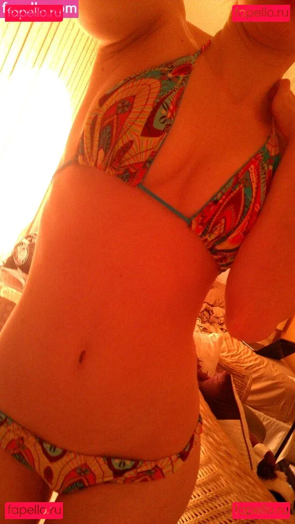 Kallie Kavaliar Onlyfans Photo Gallery 