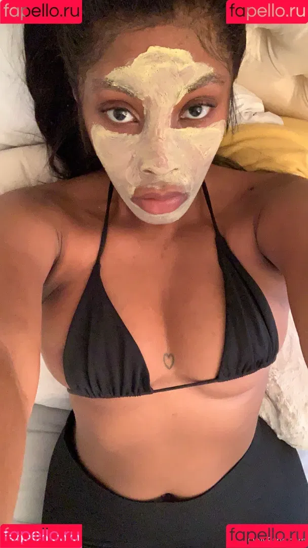 SoBomb Onlyfans Photo Gallery 